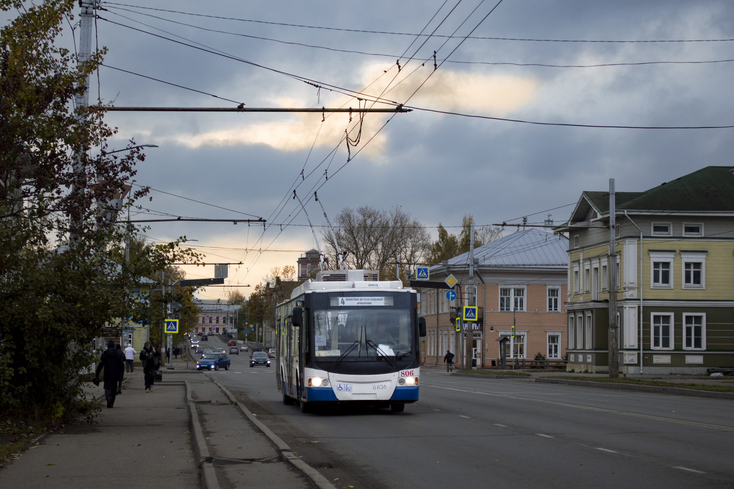 Вологда, ВМЗ-5298.01 «Авангард» № 806