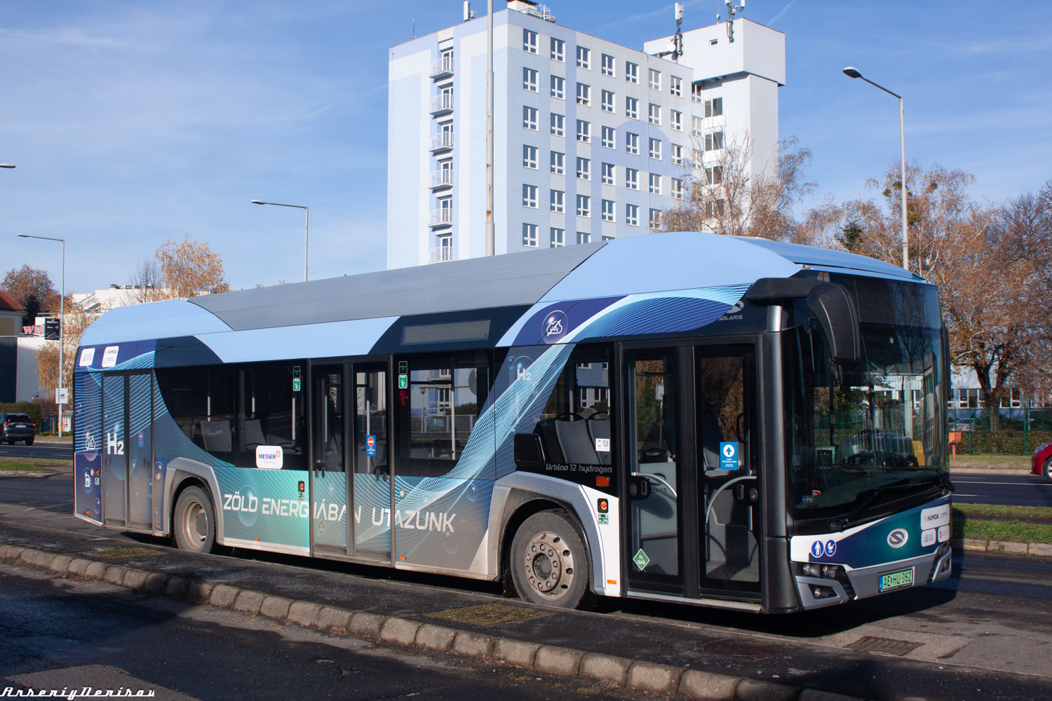 Zalaegerszeg, Solaris Urbino IV 12 Hydrogen № AE HU-962