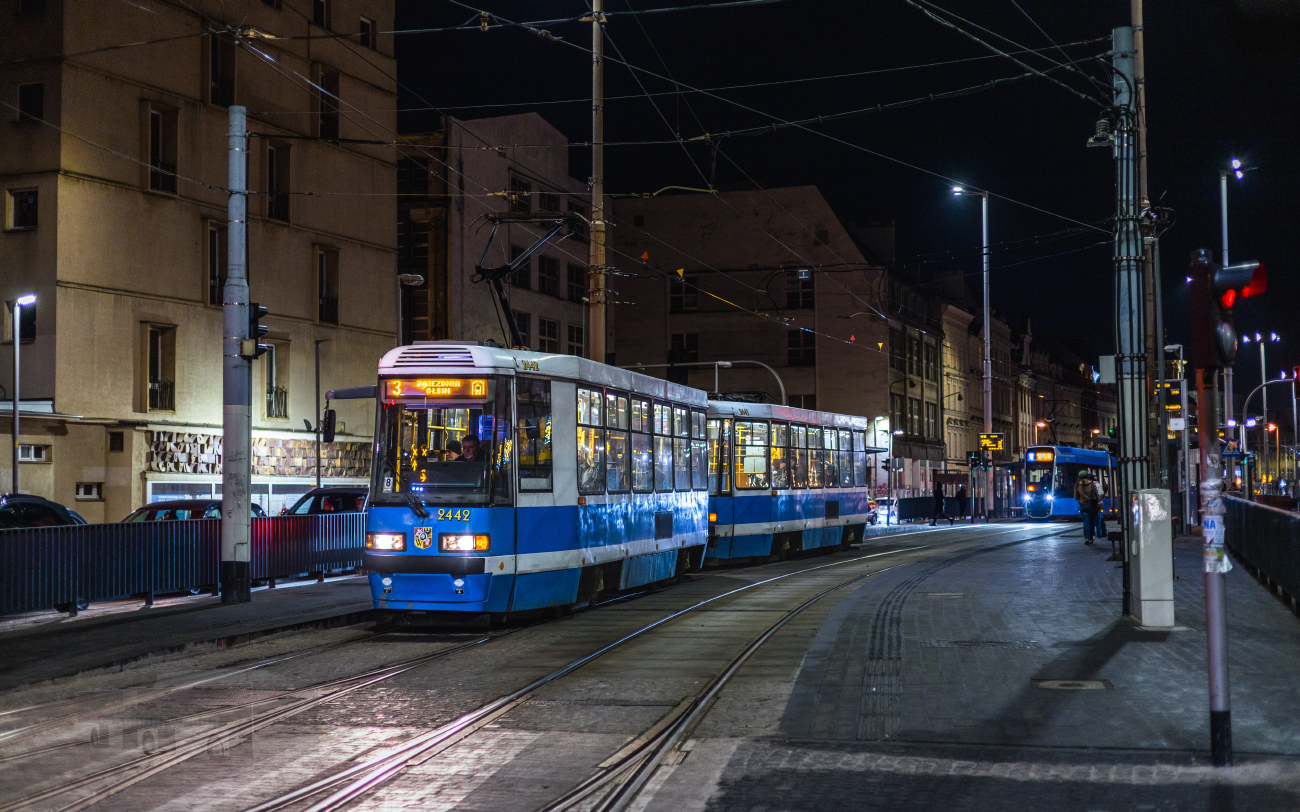 Вроцлав, Konstal 105NWr № 2442