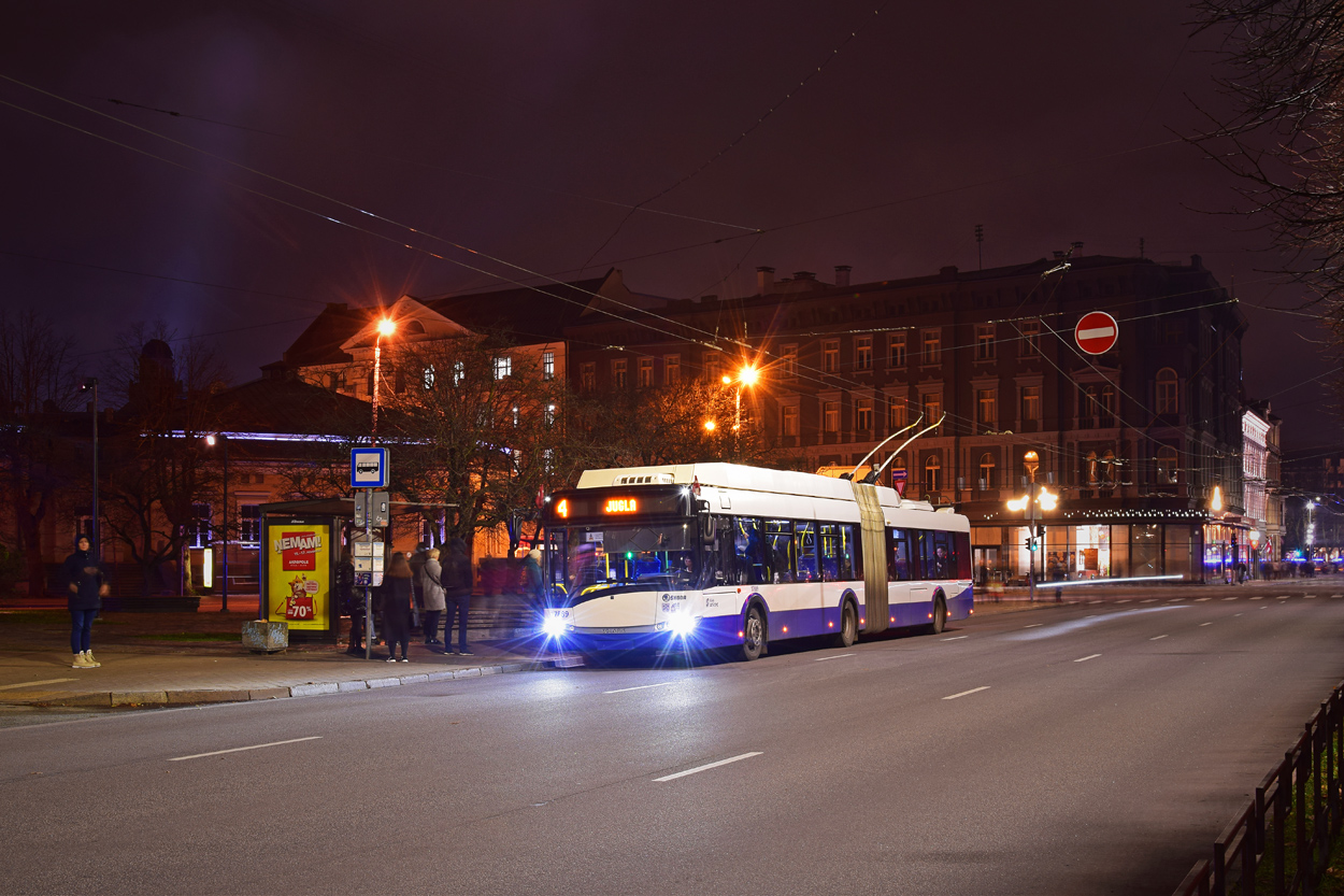 Рига, Škoda 27Tr Solaris III № 17889