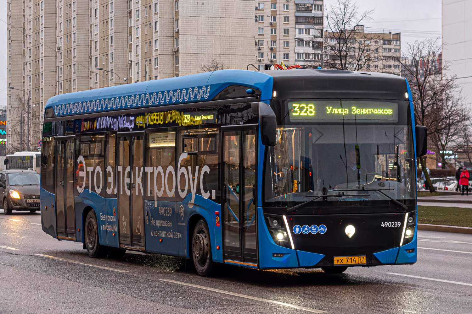 Москва, КАМАЗ-6282 № 490239