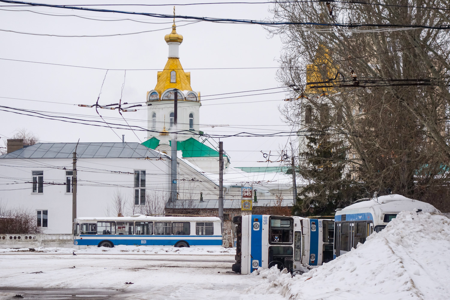 Самара, ЗиУ-682Г-016 (018) № 801; Самара, ЗиУ-682Г [Г00] № 895; Самара — Троллейбусное депо № 1