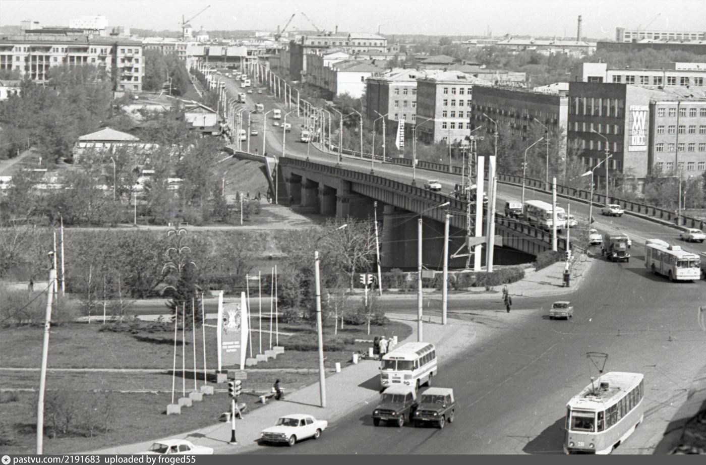 Омск, 71-605 (КТМ-5М3) № 261; Омск — Закрытые трамвайные линии; Омск — Исторические фотографии