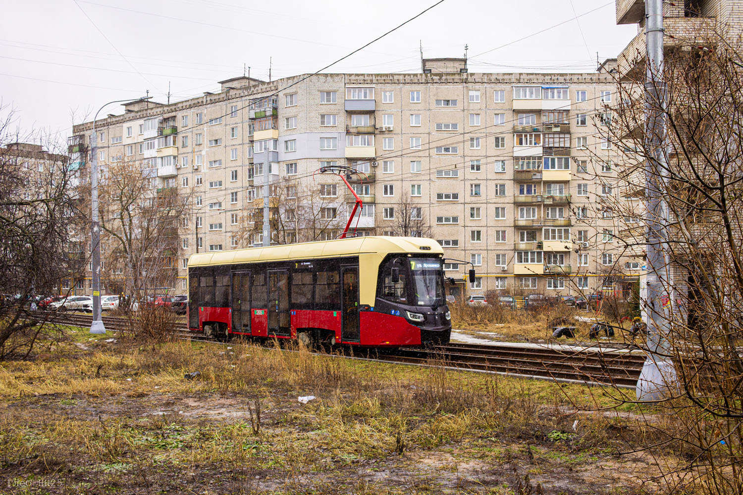Nyizsnij Novgorod, BKM T811 "MiNiN" — 2806