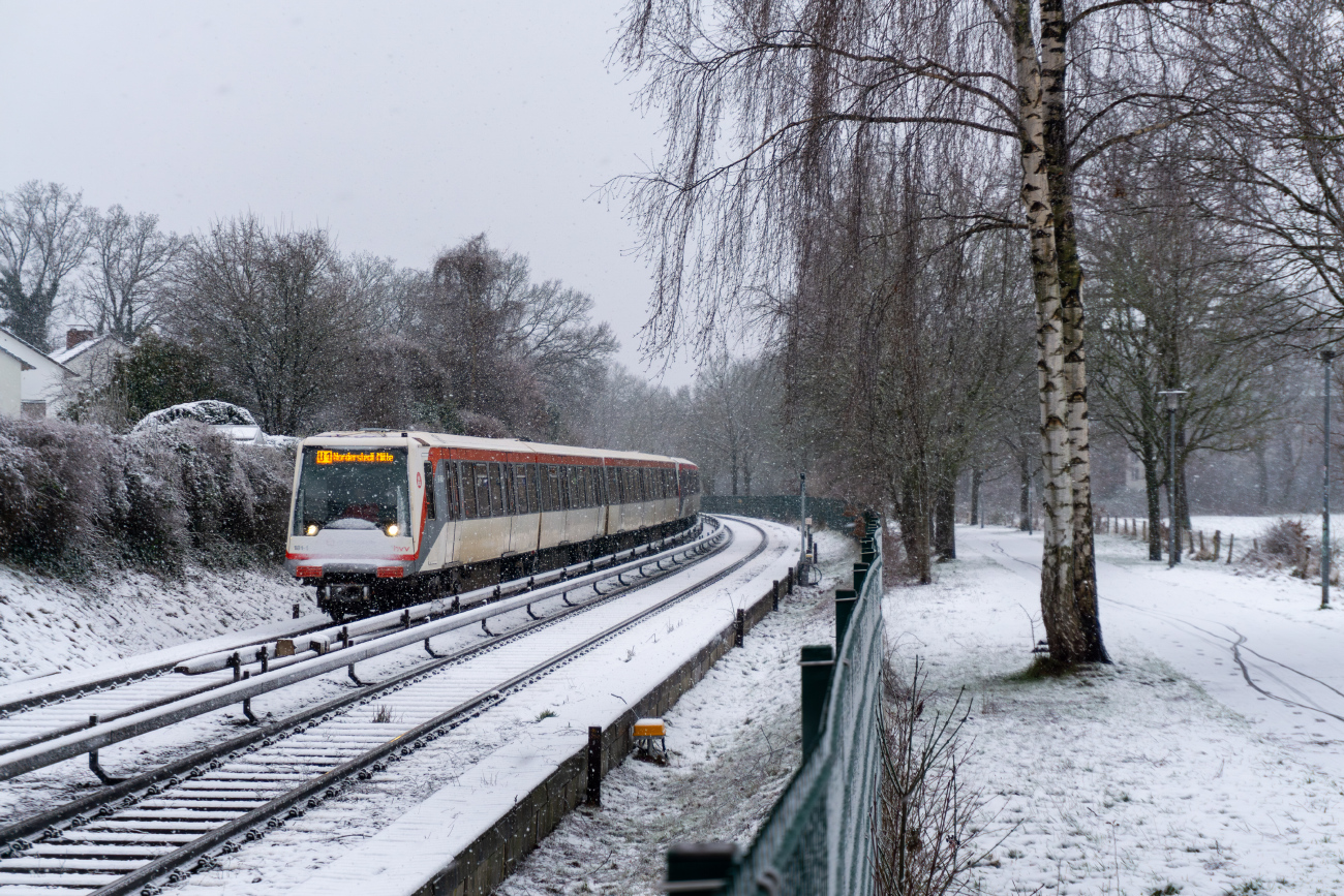 Гамбург, HHA DT4.4 № 181; Гамбург — U-Bahn — Линия U1