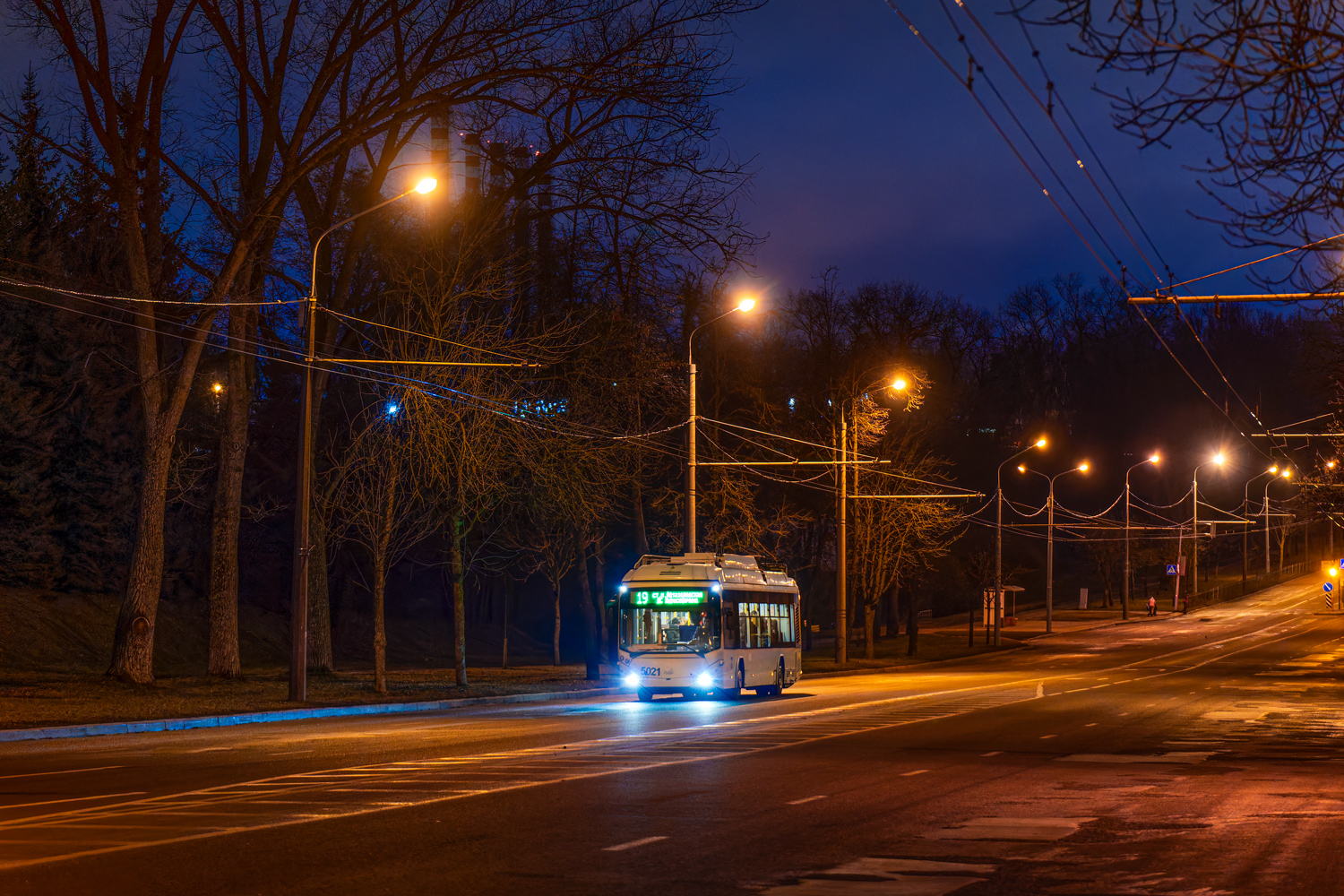 Minsk, BKM 32100D № 5021