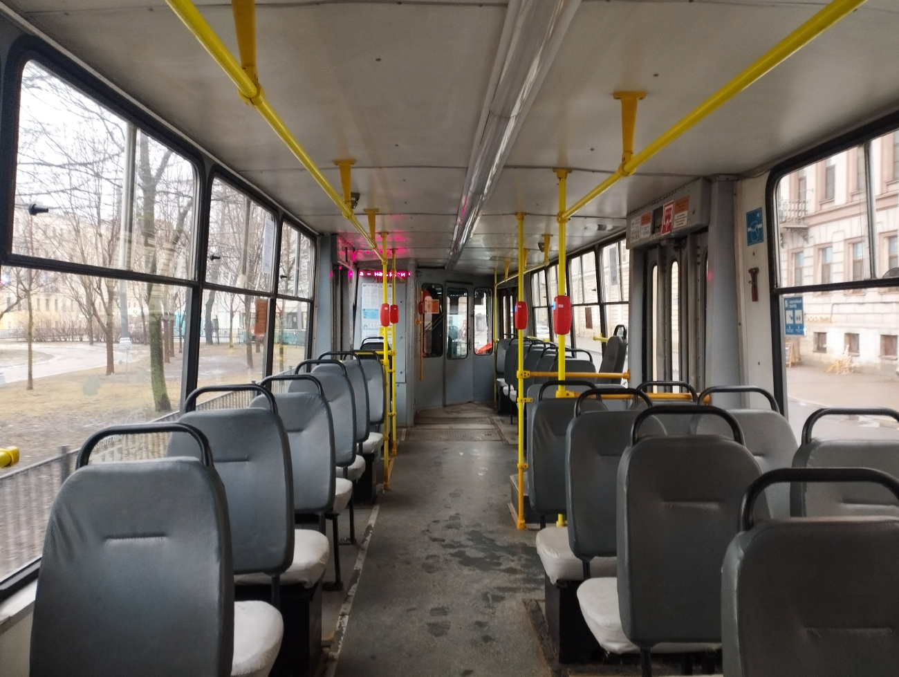 Szentpétervár, TS-77 — 8351