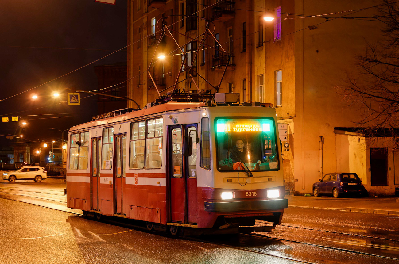 Sanktpēterburga, 71-134A (LM-99AV) № 8318 Sanktpēterburga, 71-134A (LM-99AV) № 8318