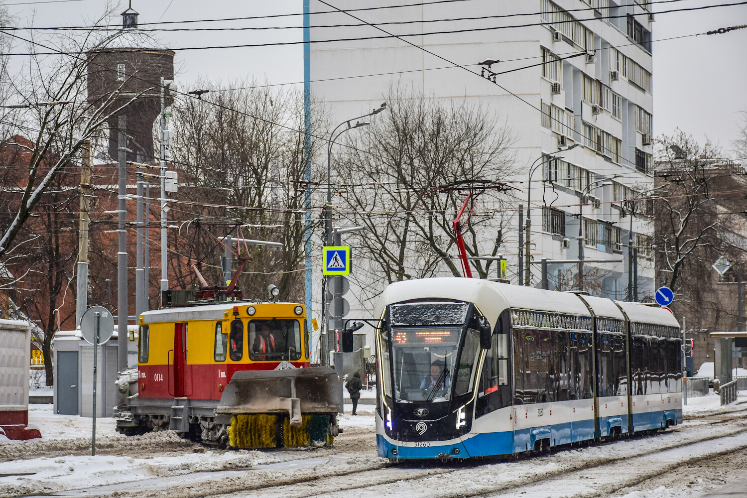 Москва, ГС-4 (КРТТЗ) № 0114; Москва, 71-931М «Витязь-М» № 31260