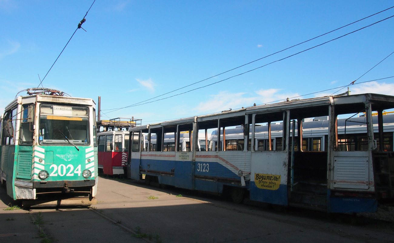 Магнитогорск, 71-605 (КТМ-5М3) № 2024; Магнитогорск, 71-605 (КТМ-5М3) № 3123