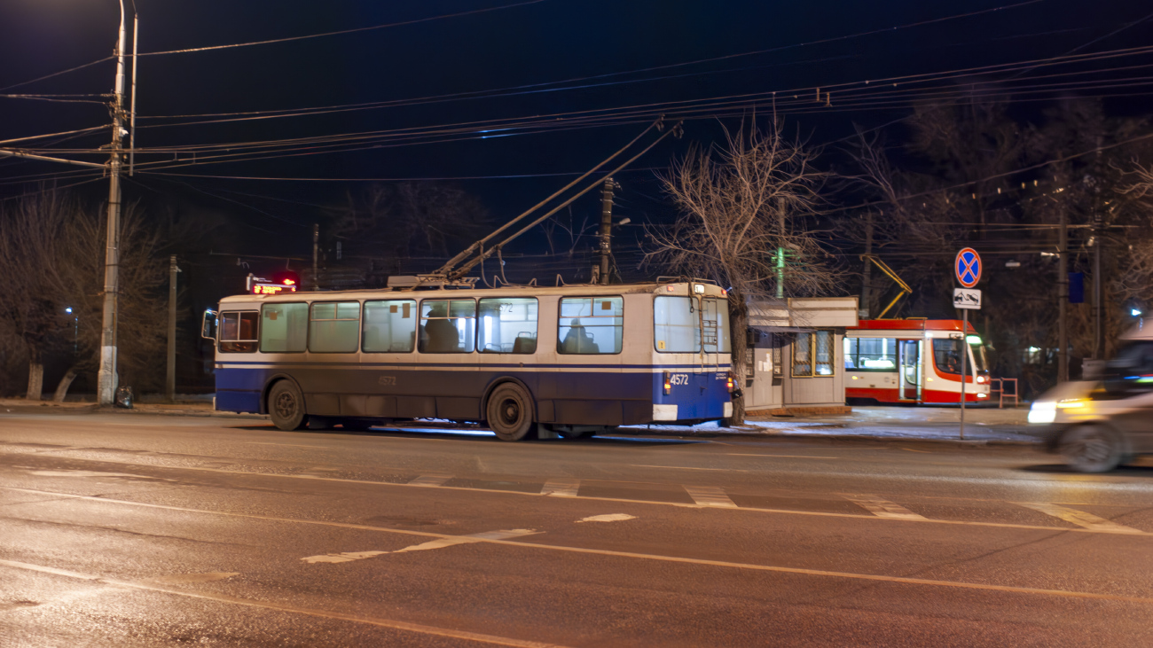 Волгоград, ЗиУ-682Г-016 (012) № 4572
