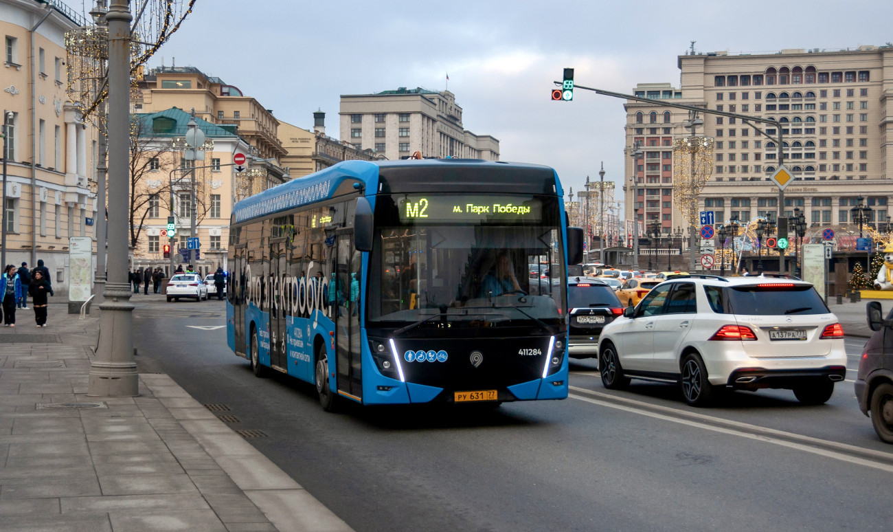 Москва, КАМАЗ-6282 № 411284