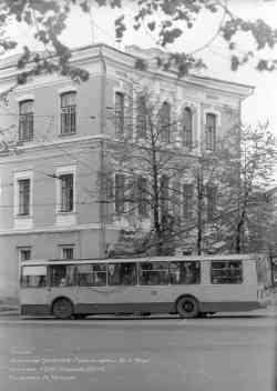 1587 КБ