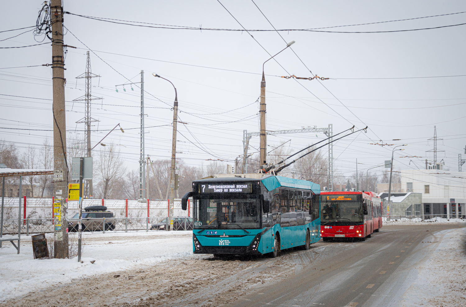 Казань, МАЗ-303Т22 № 1024