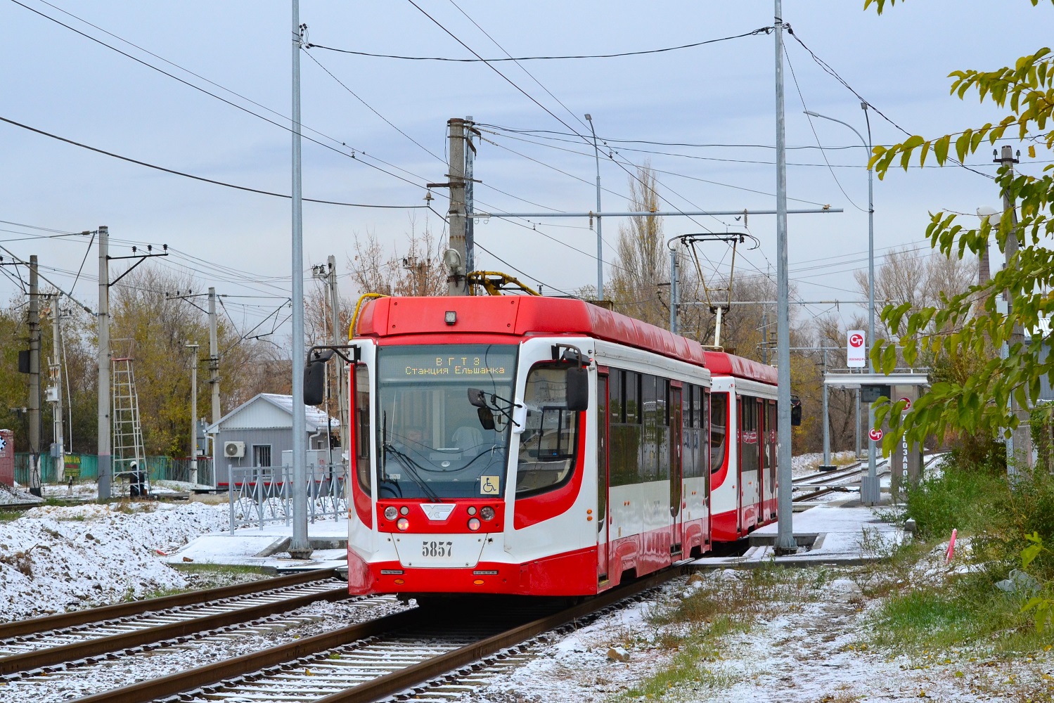 Волгоград, 71-623-03 № 5857