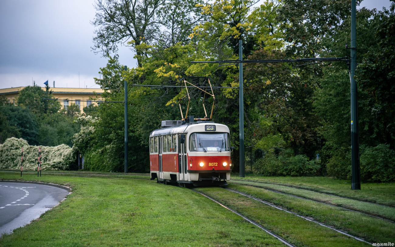 Прага, Tatra T3M2-DVC № 8072