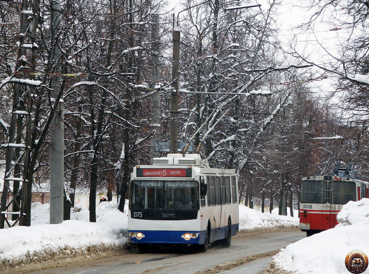 Дзержинск, ЗиУ-682Г-016.02 № 075