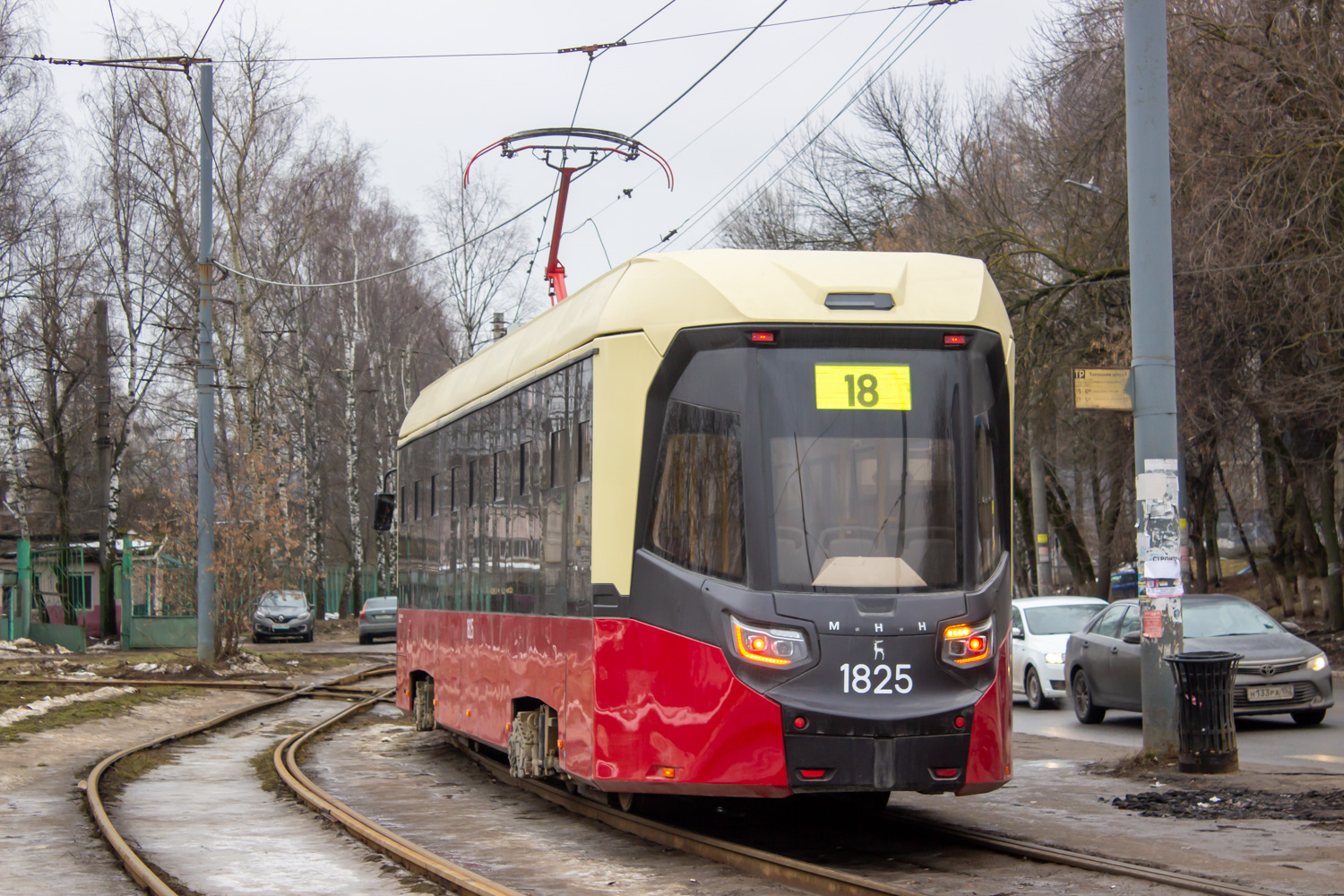 Нижни Новгород, БКМ Т811 «МиНиН» № 1825