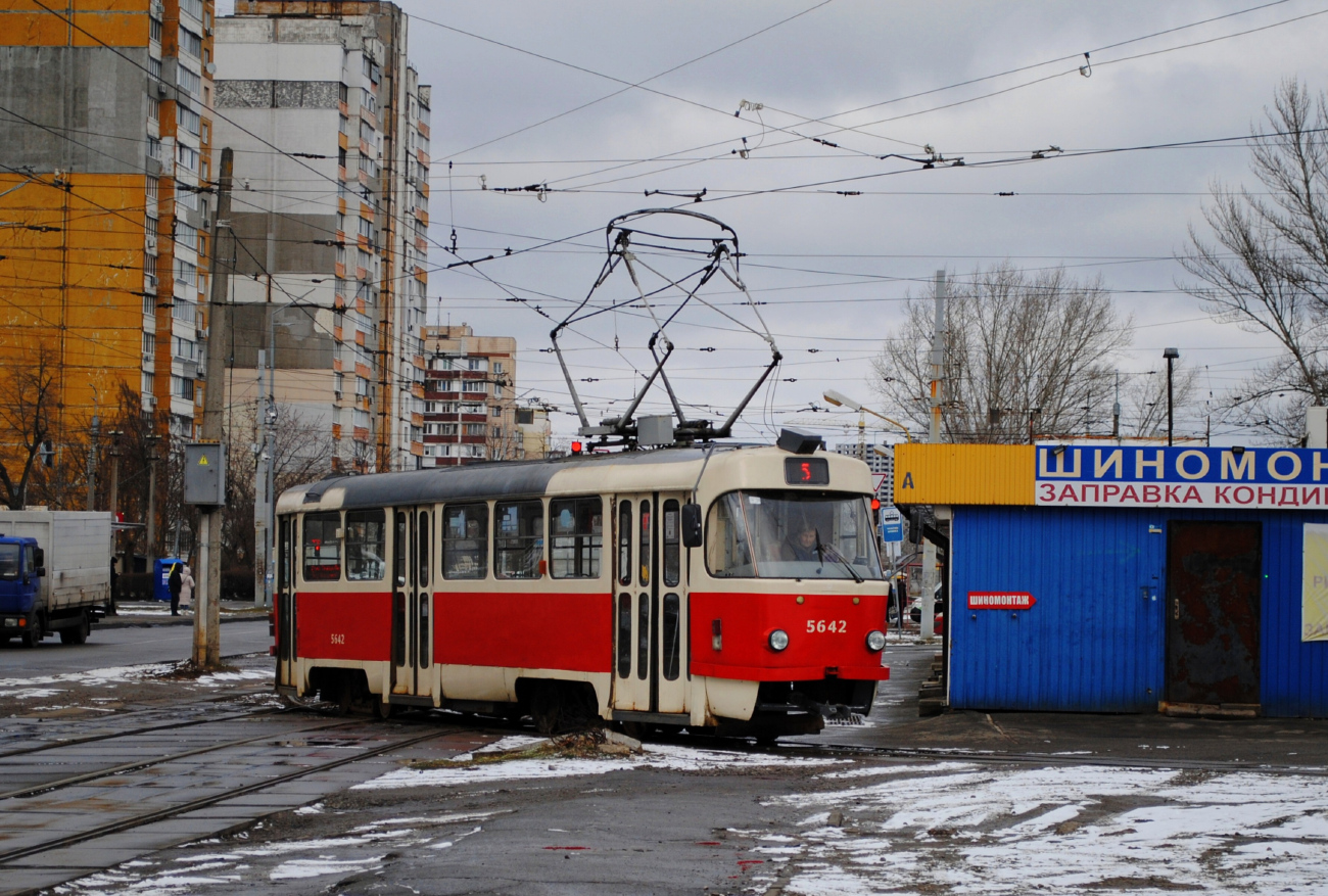Киев, Tatra T3SUCS № 5642