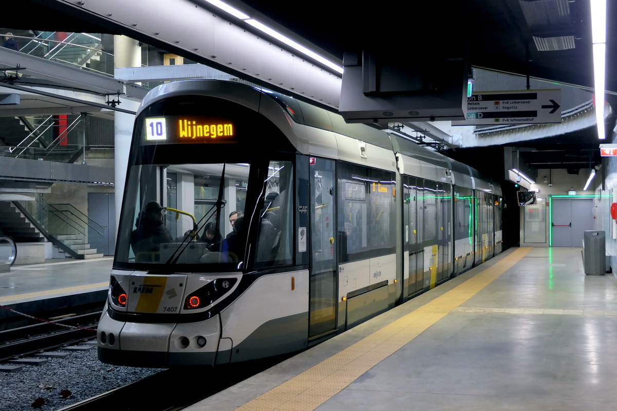 Антвэрпэн, CAF Urbos 100 № 7407