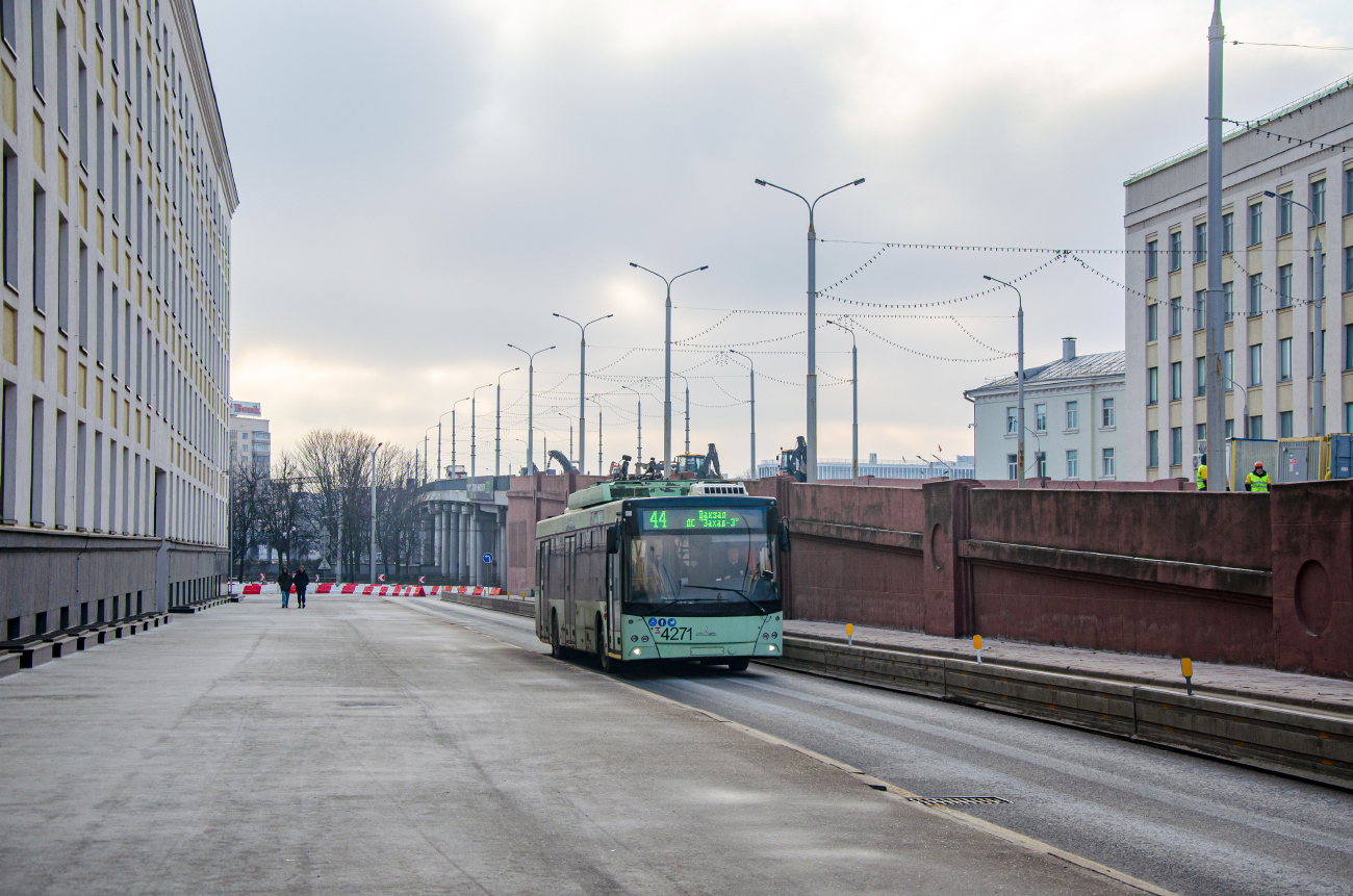 Minskas, MAZ-203T70 nr. 4271