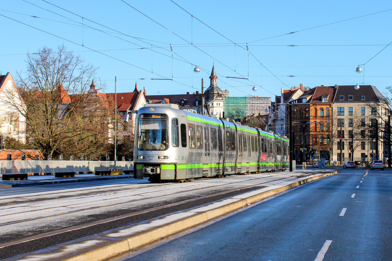 Ганновер, Alstom/LHB TW2500 № 2577