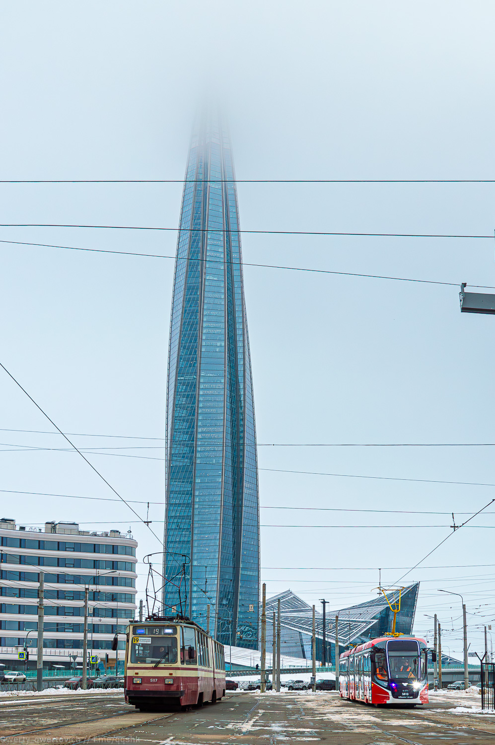 Санкт-Петербург, ЛВС-86К № 5117; Санкт-Петербург, 71-638-02 «Поларис» № 5810