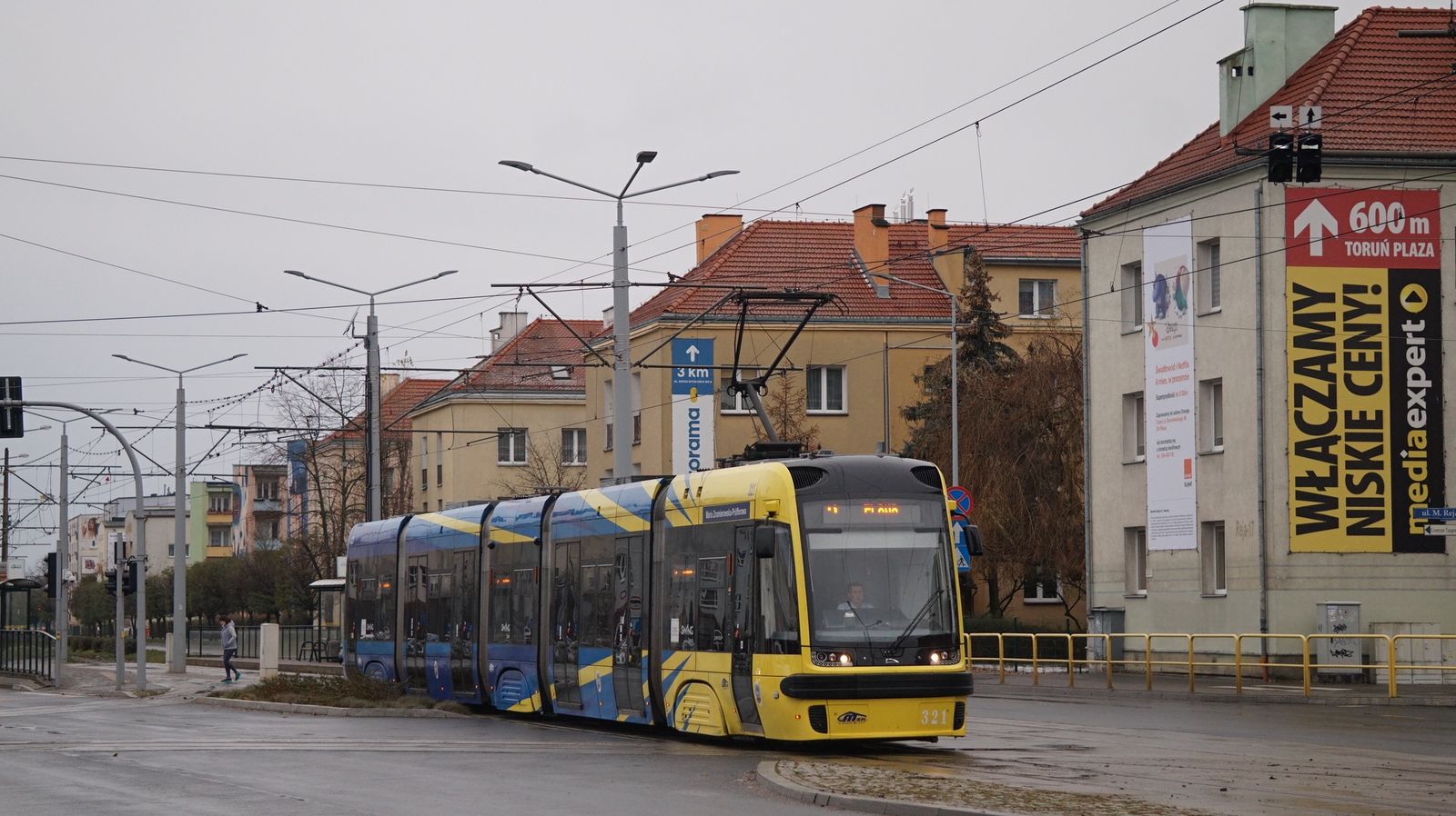Торунь, PESA Swing 122NbT № 321