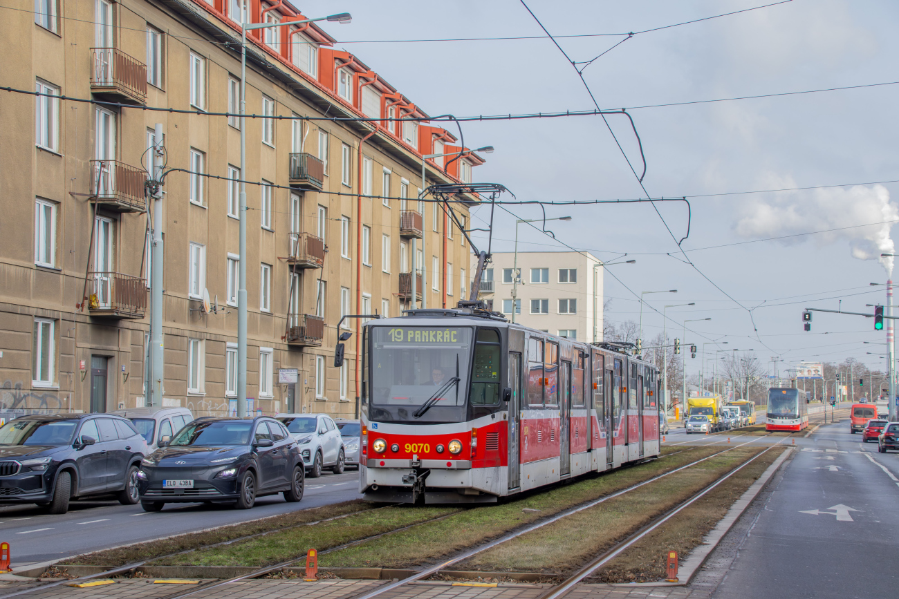 Прага, Tatra KT8D5R.N2P № 9070