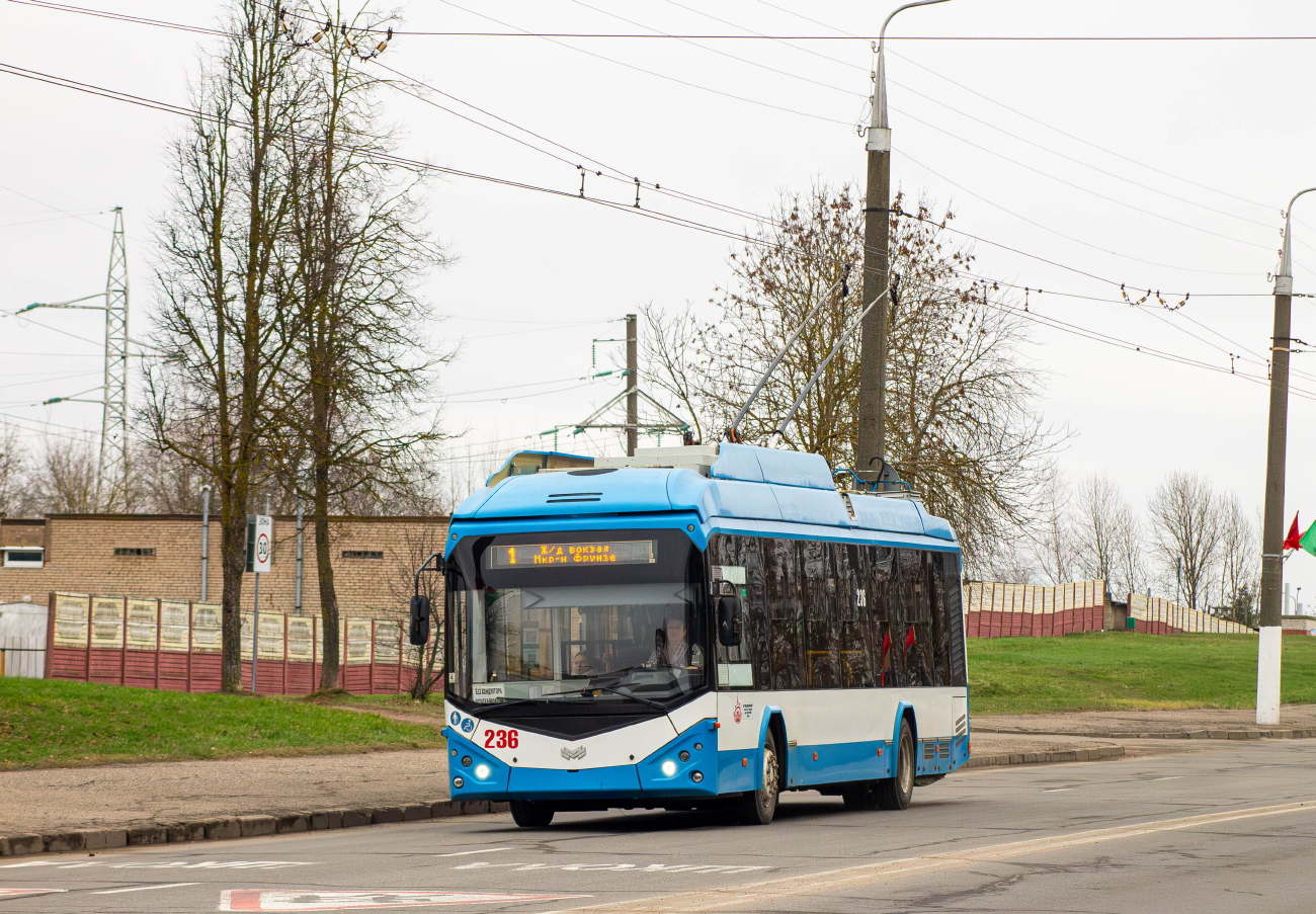 Витебск, БКМ 32100D № 236