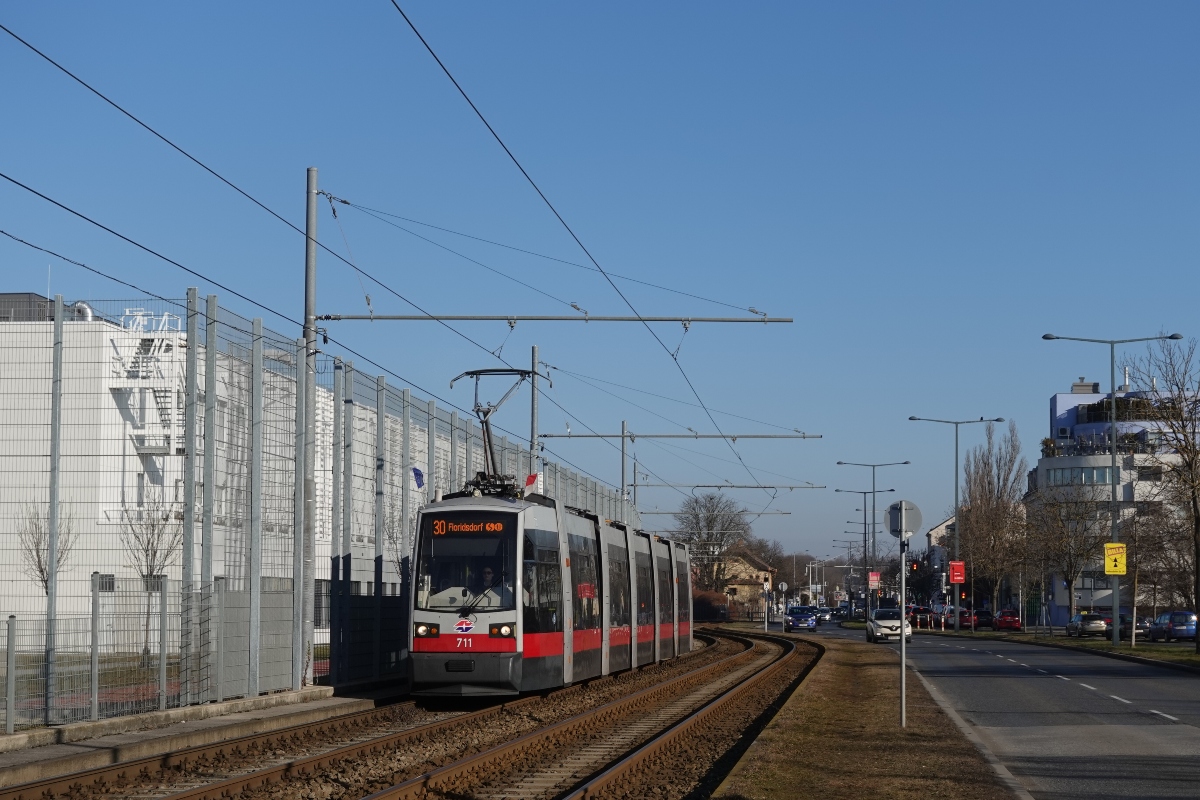 Вена, Siemens ULF-B1 № 711