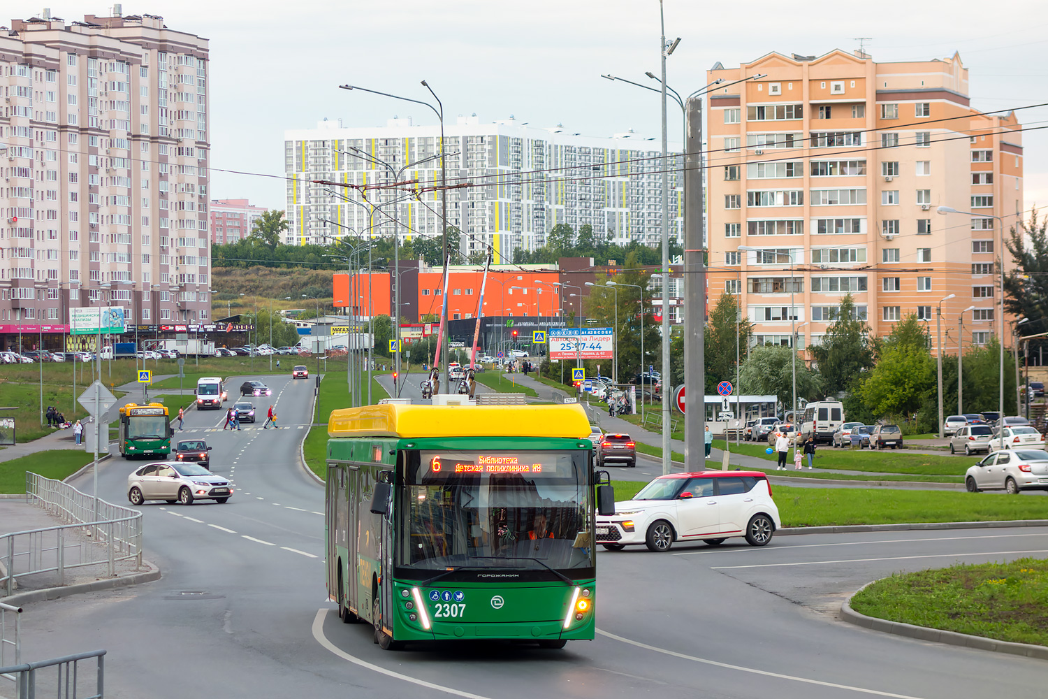 Пенза, УТТЗ-6241.01 «Горожанин» № 2307