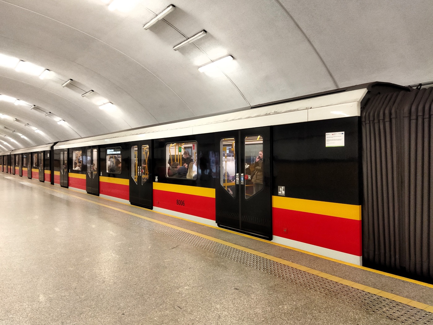 Варшава, Škoda 22Mt Varsovia № 8006