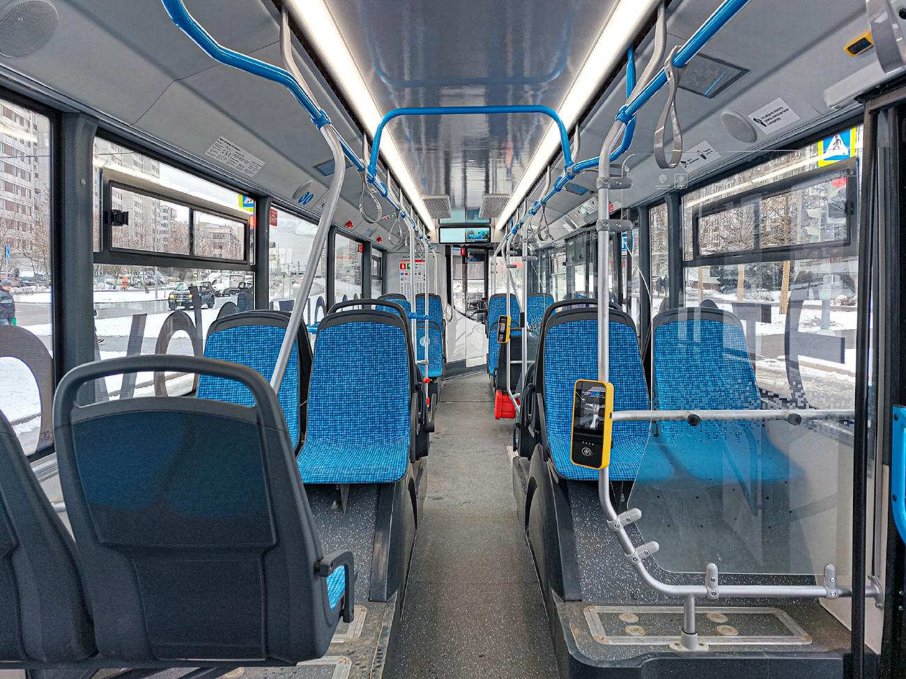 Москва, КАМАЗ-6282 № 490235