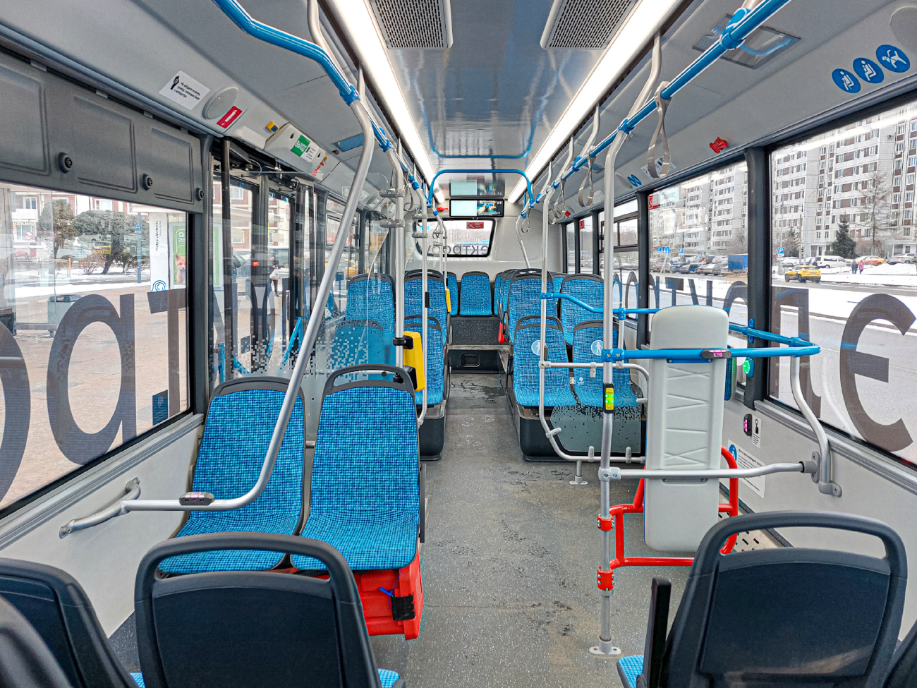 Москва, КАМАЗ-6282 № 490235