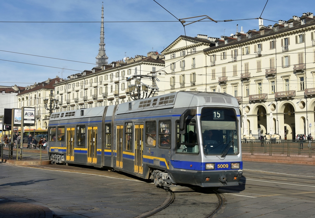 Turin, GTT series 5000 № 5009 Turin, GTT series 5000 № 5009