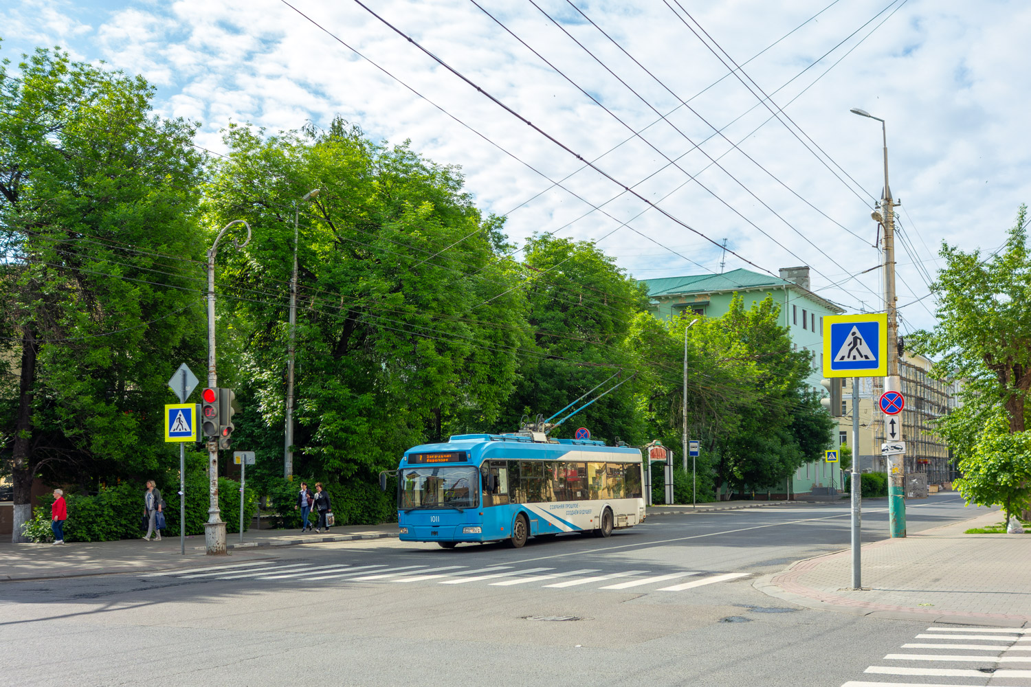 Пенза, БКМ 321 № 1011