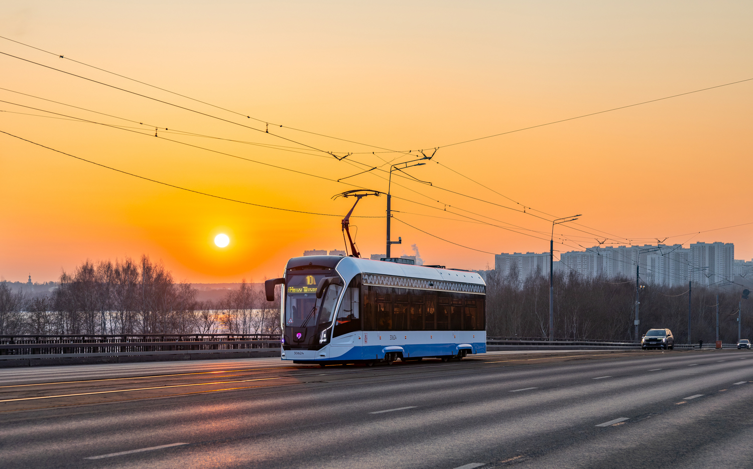 Москва, 71-911ЕМ «Львёнок» № 30624