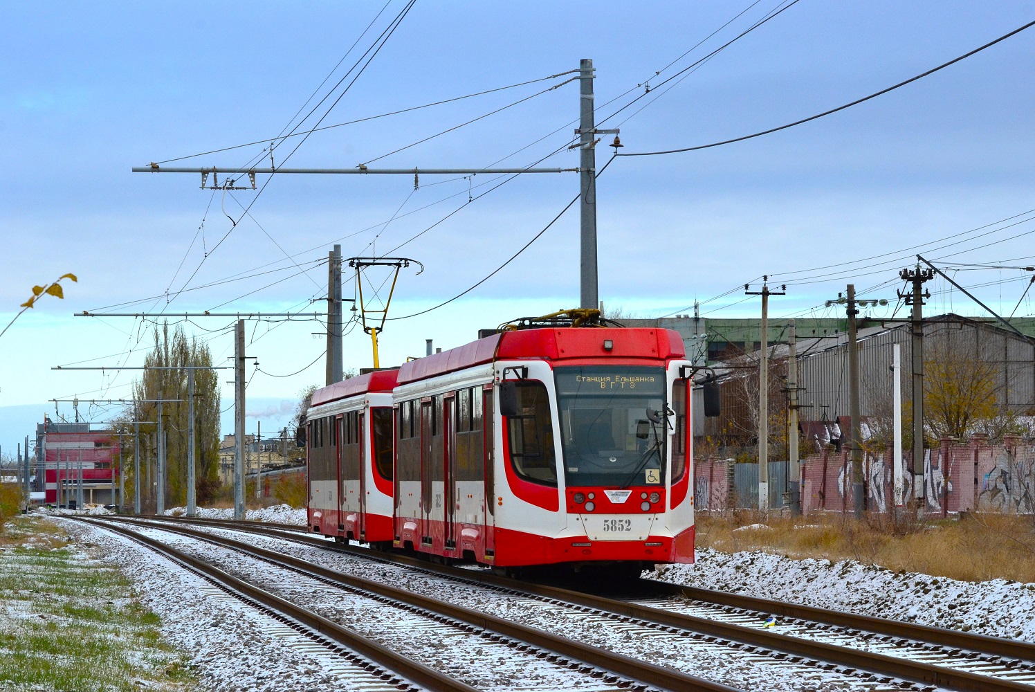 Волгоград, 71-623-03 № 5852