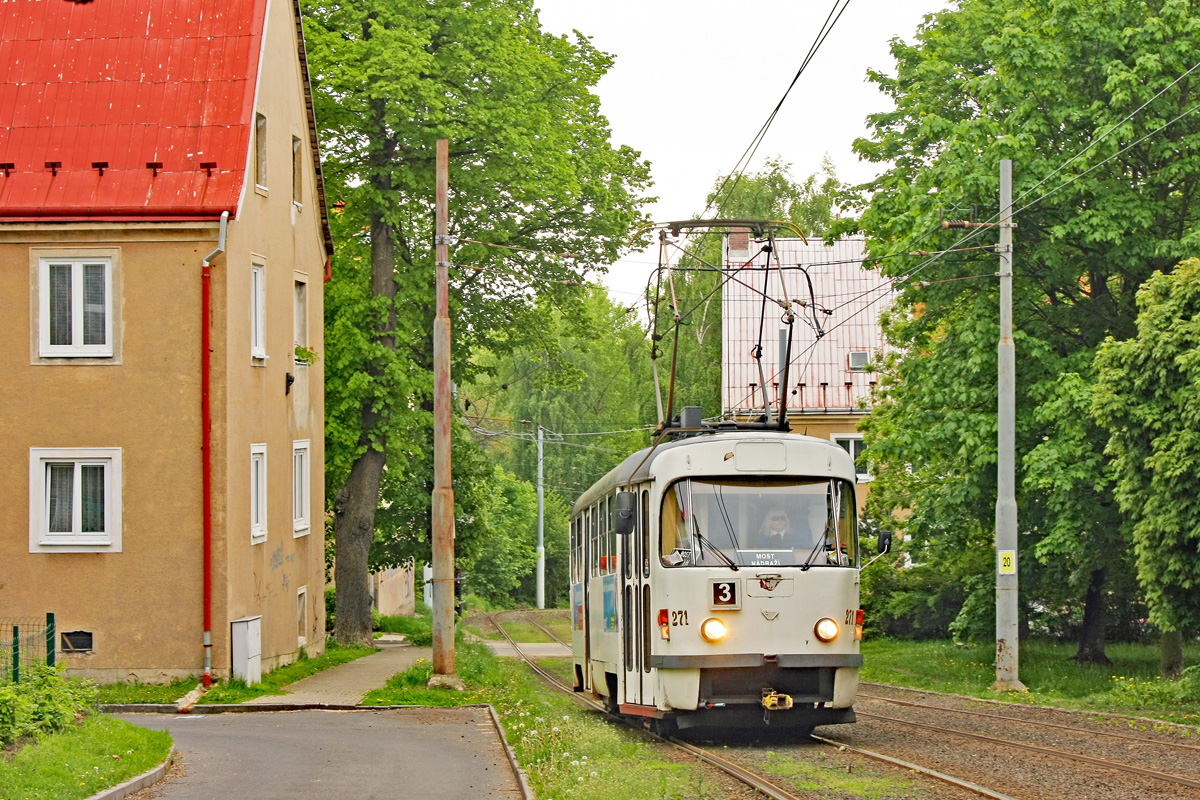 Мост ― Литвинов, Tatra T3SUCS № 271