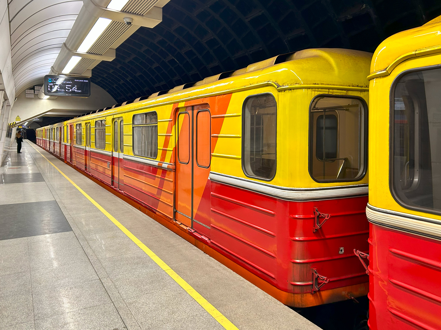 Москва, 81-714.5М (МВМ) № 1112