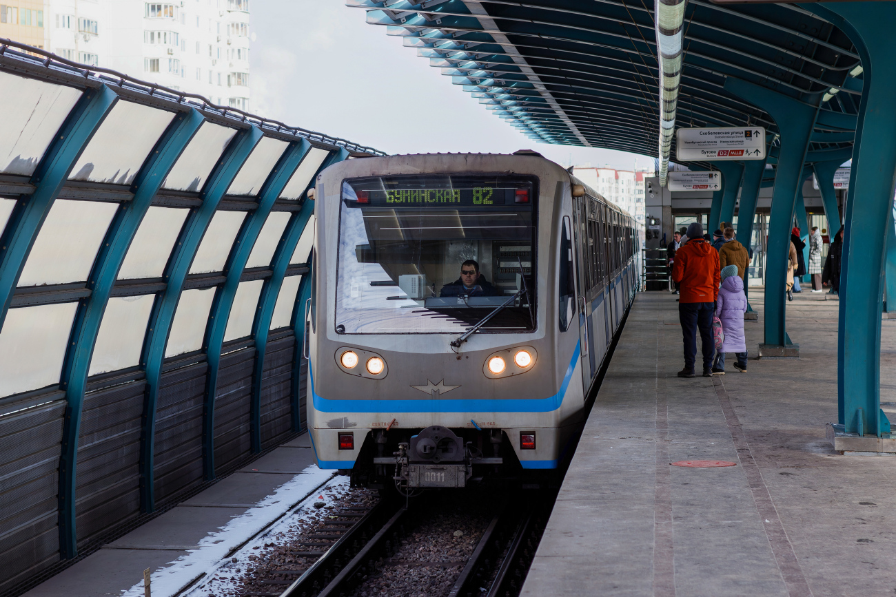 Москва, 81-740 «Русич» № 0011