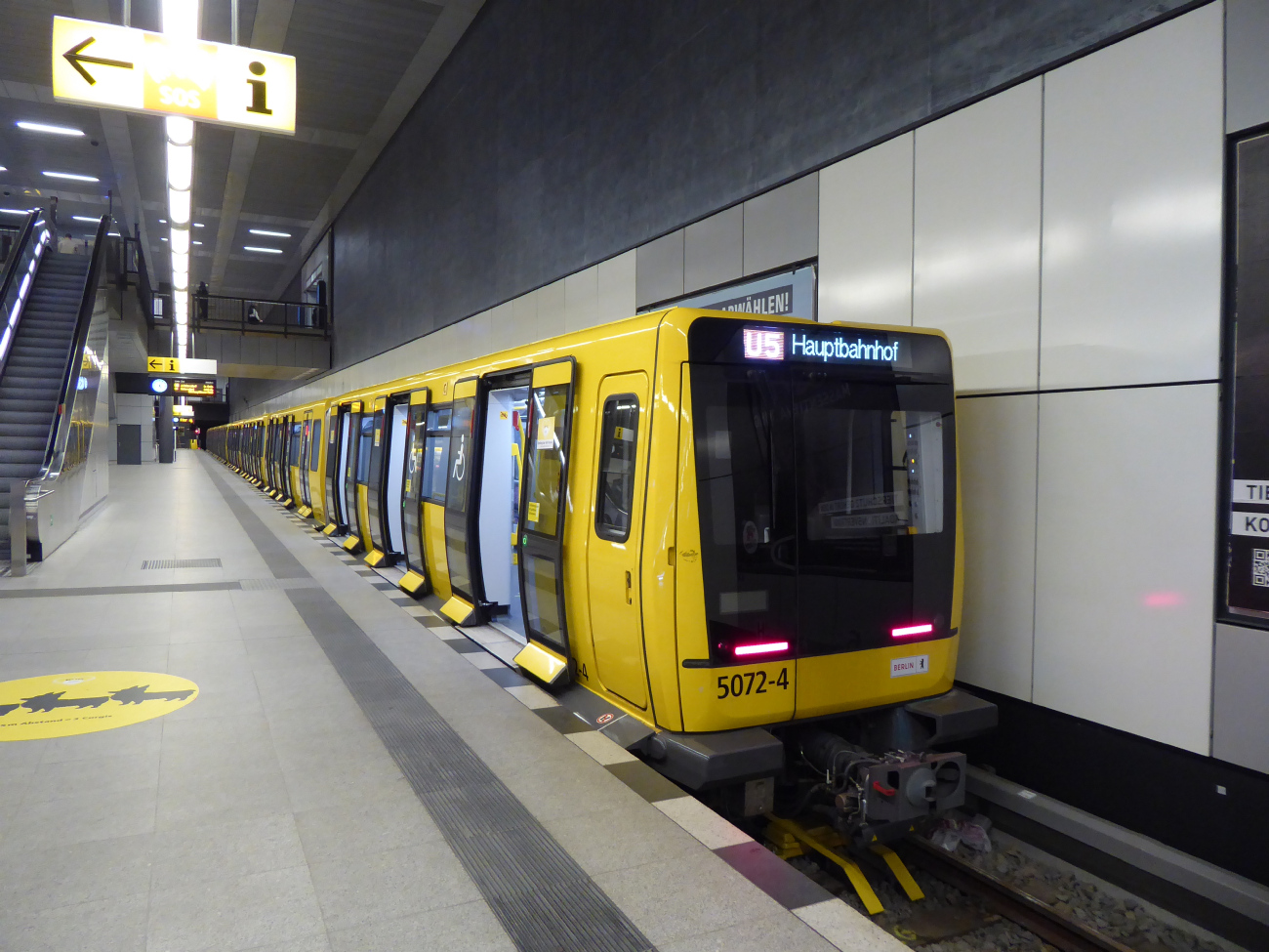 Берлин, BVG IK20 № 5072-4