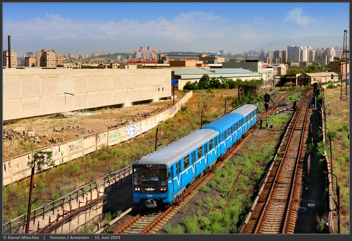 Ереван, 81-717.5 (ММЗ/МВМ) № 0342