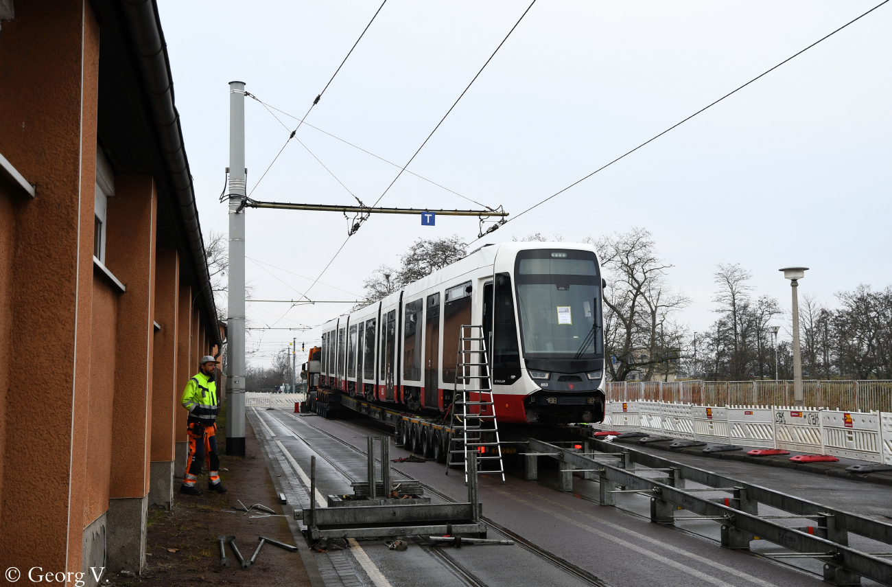 Halle, Stadler Tina MGT-XL č. 853