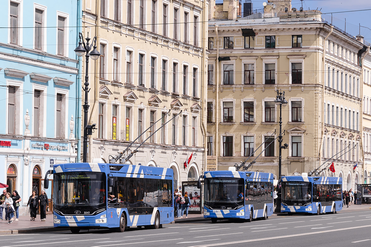 სანქტ-პეტერბურგი, PKTS-6281.00 “Admiral” № 3242