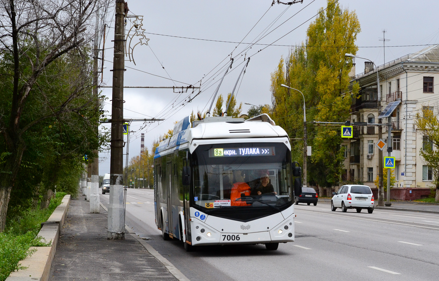 Волгоград, БКМ 32100D № 7006
