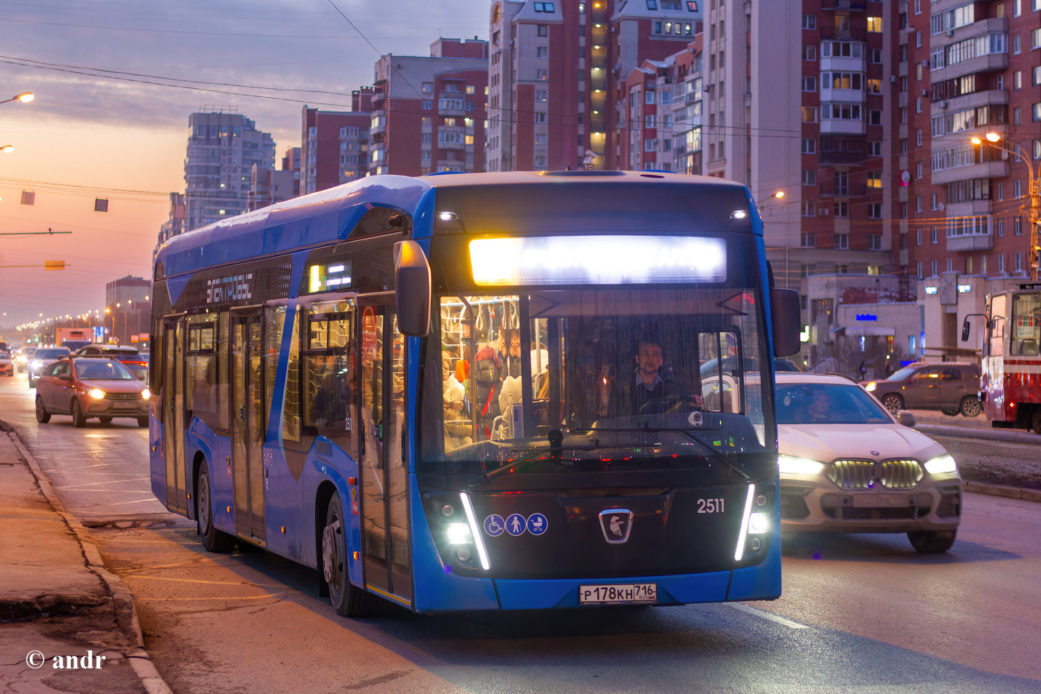 Санкт-Петербург, КАМАЗ-6282 № 2511