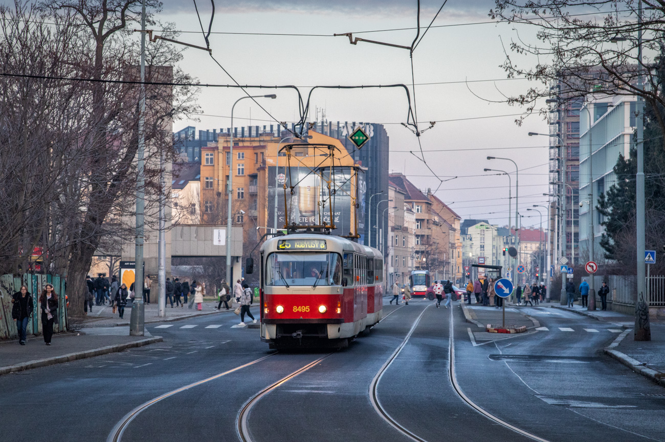 Прага, Tatra T3R.P № 8495