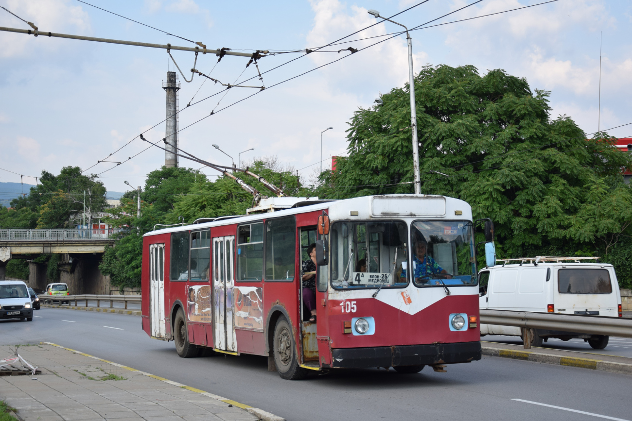 Враца, ЗиУ-682В1УБ № 105